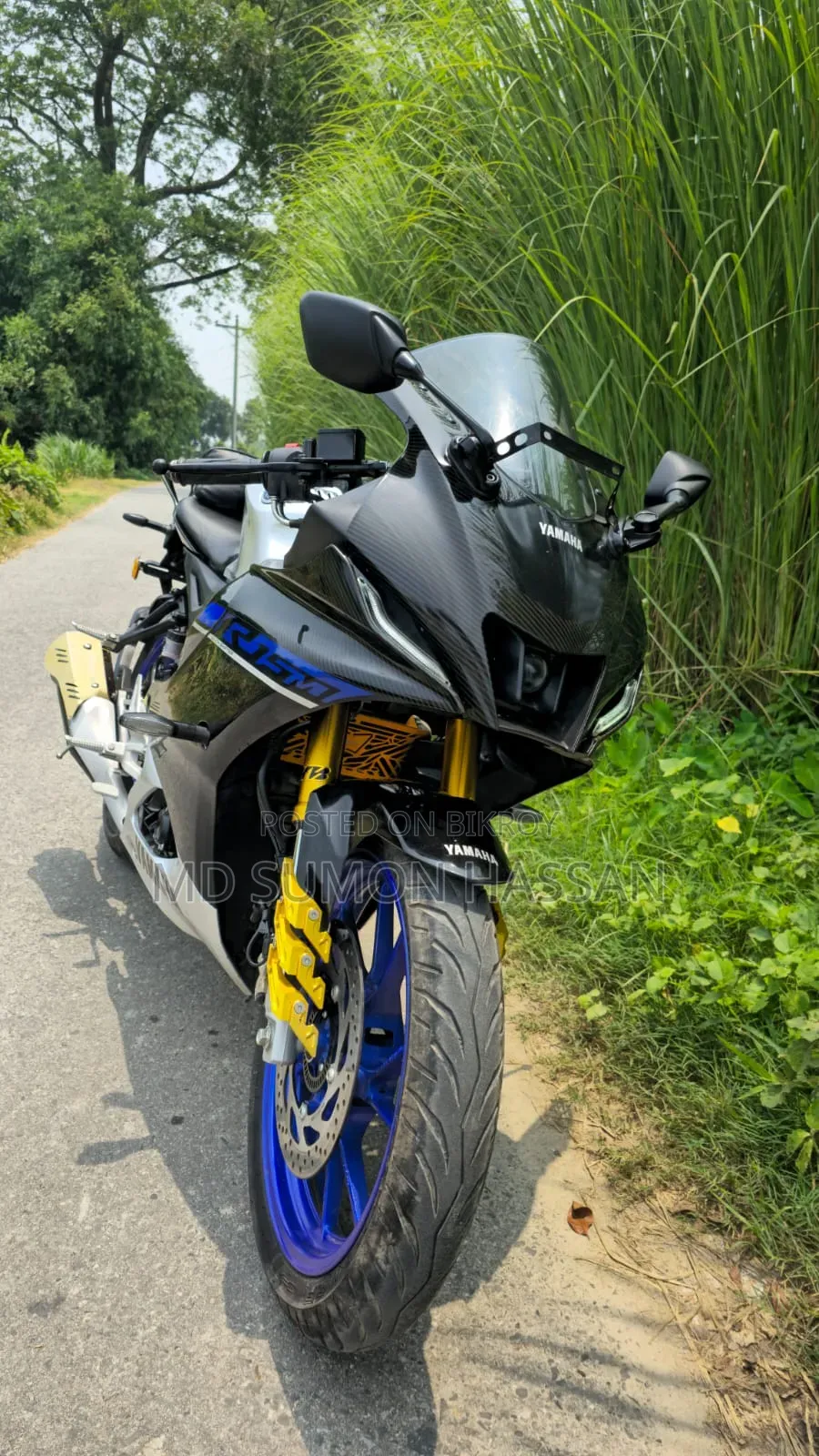 Yamaha R1 2025 Black
