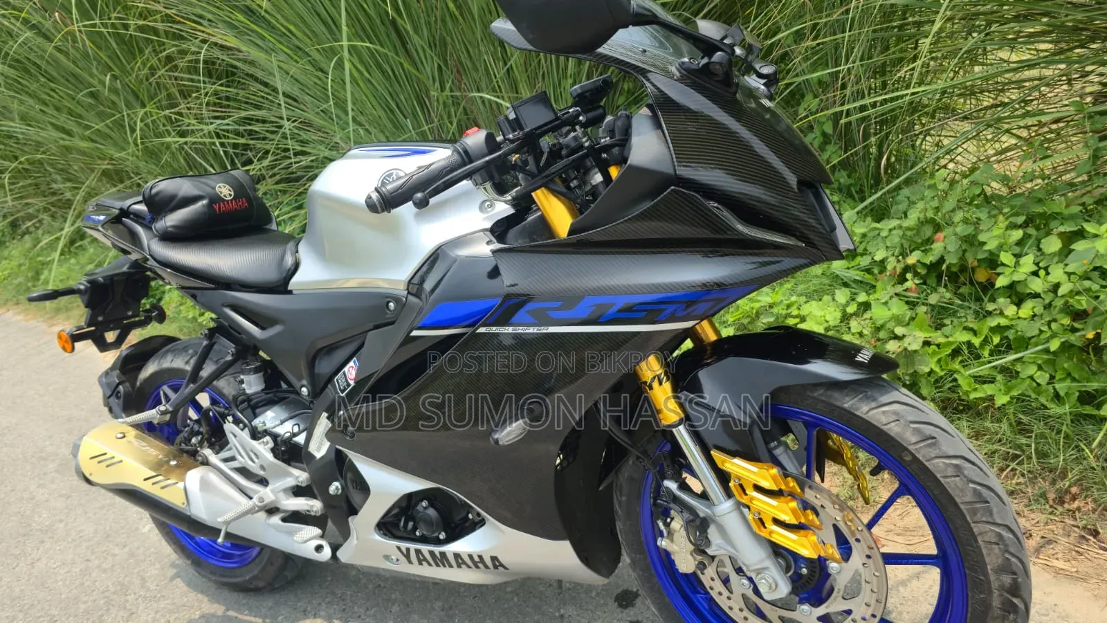 Yamaha R1 2025 Black