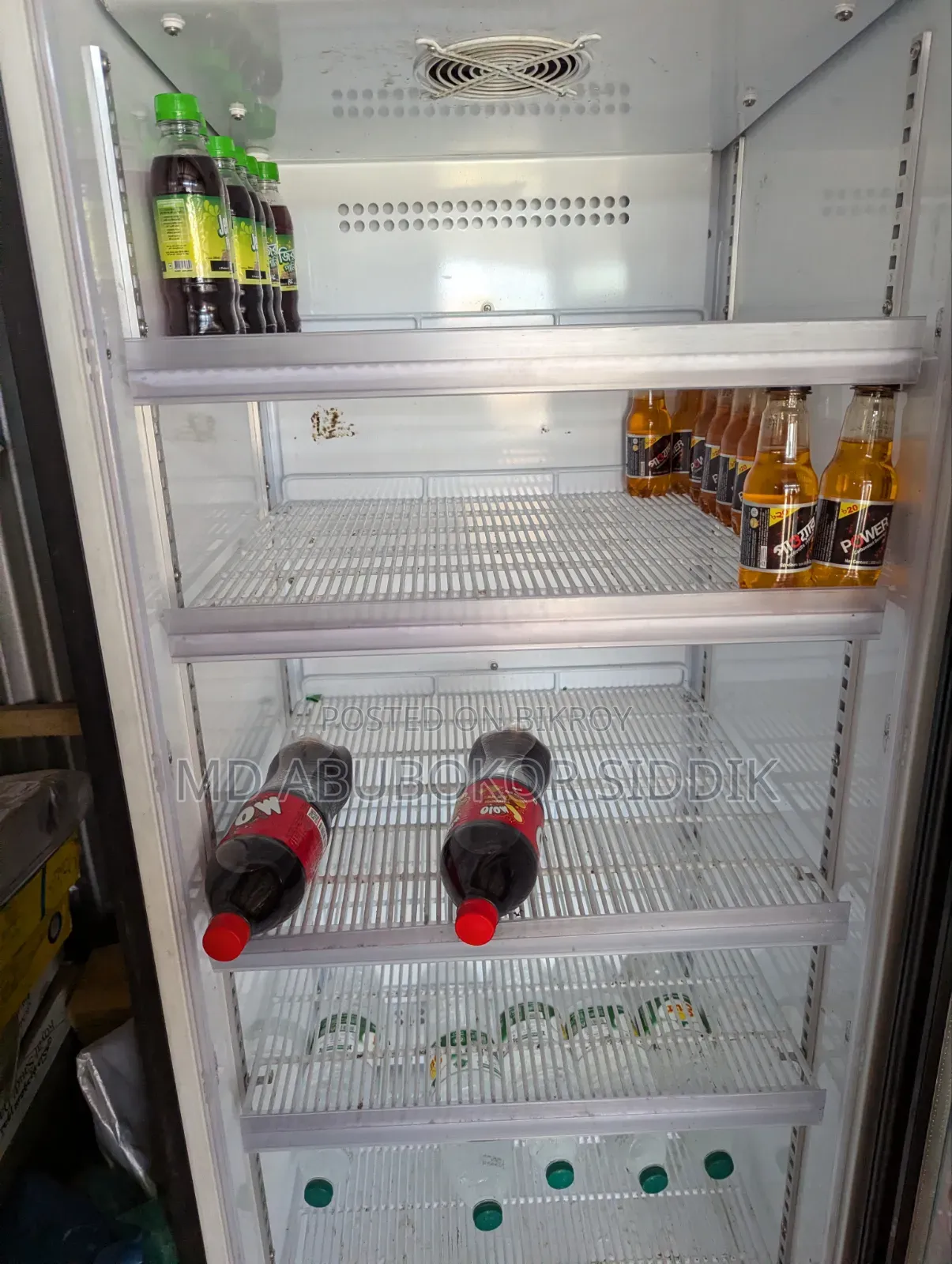 Walton Beverage Cooler 440 Liters Full Fresh Absolutely Like New