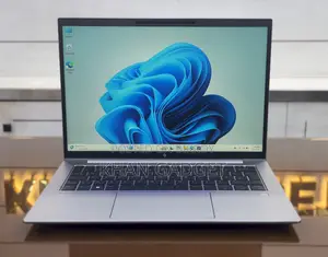 Laptop HP ZBook Firefly 14 G10 16GB Intel Core i7 SSD 512GB