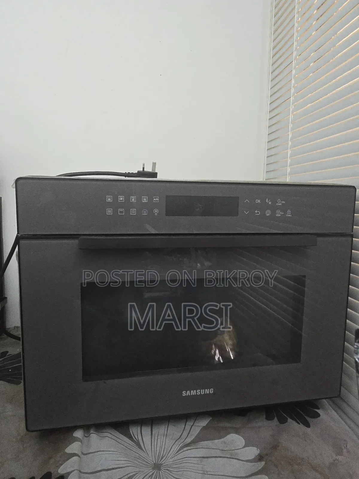Samsung All-in-One Microwave Oven 35l – Hotblast, Grill Air Fry