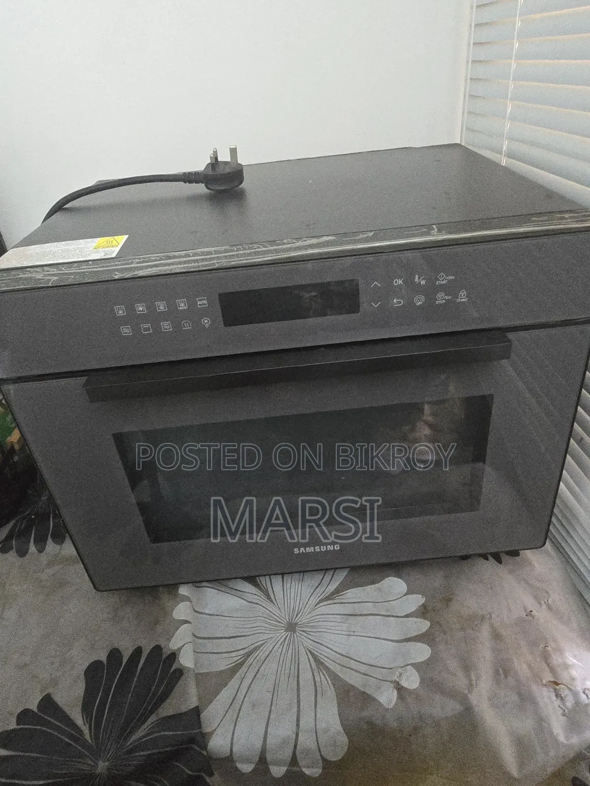 Samsung All-in-One Microwave Oven 35l – Hotblast, Grill Air Fry