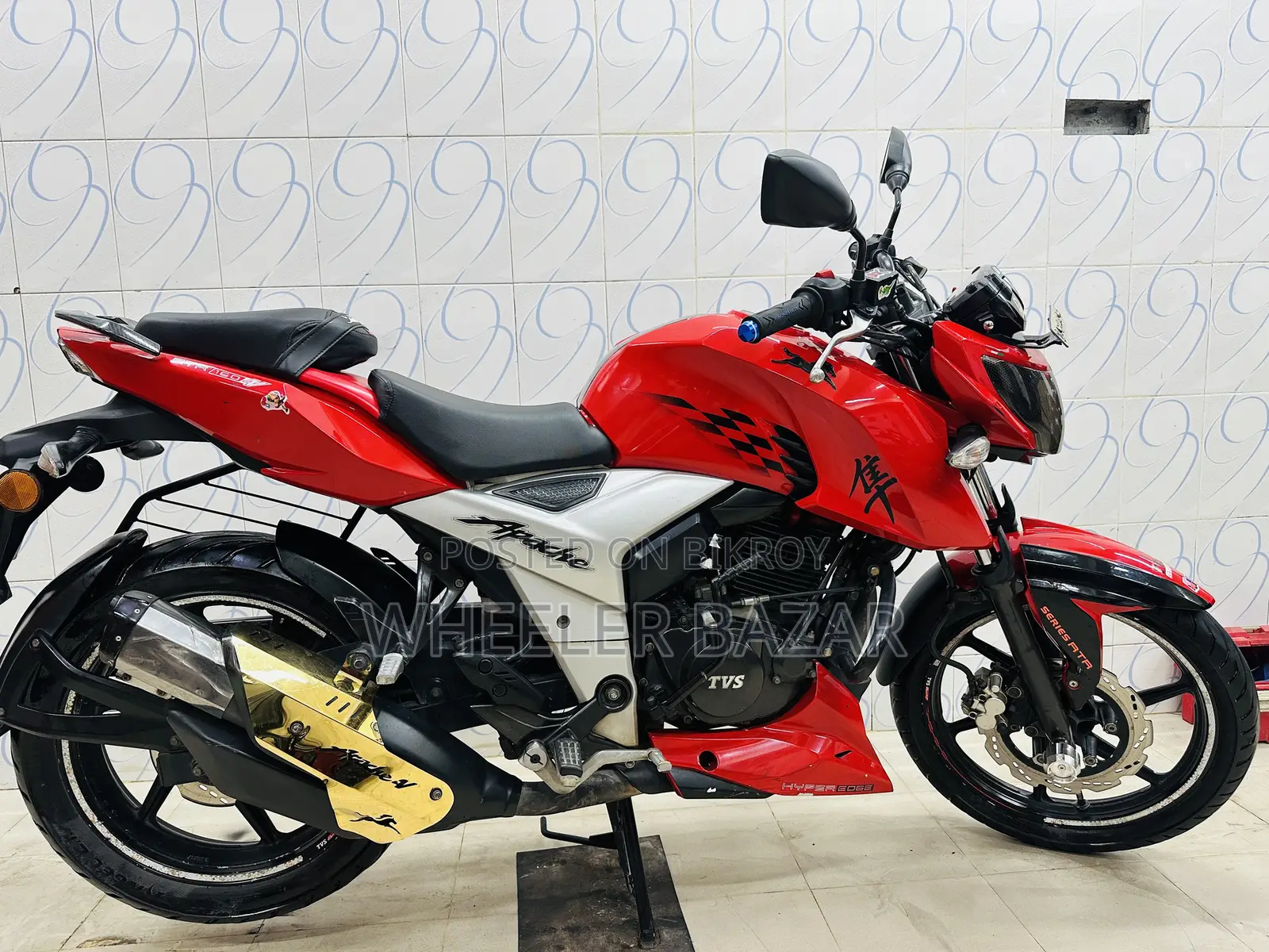 TVS Apache 160 4V 2019 Red