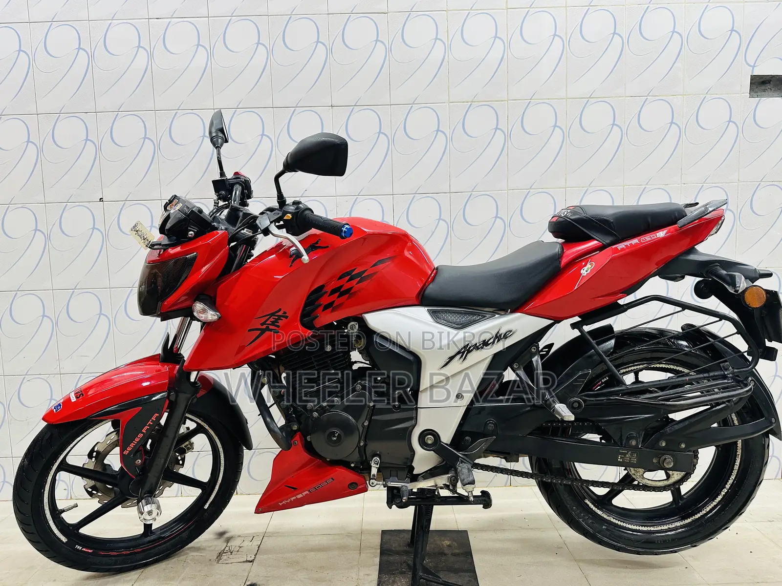 TVS Apache 160 4V 2019 Red