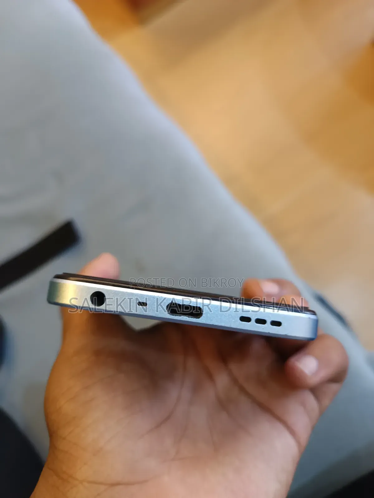 Oppo A18 128 GB Blue