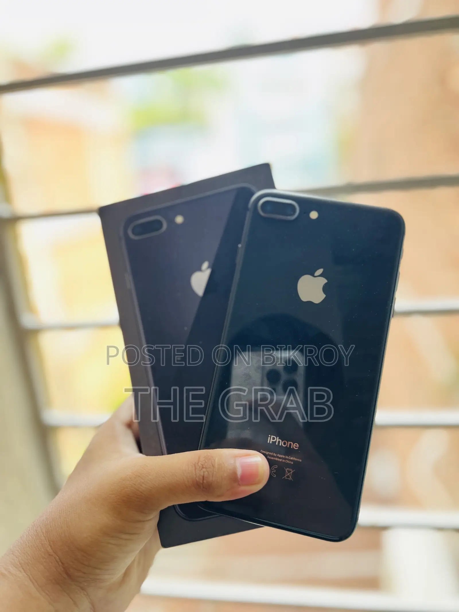 Apple iPhone 8 Plus 64 GB Black