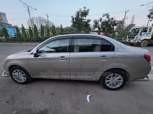 Toyota Axio 2012 Beige