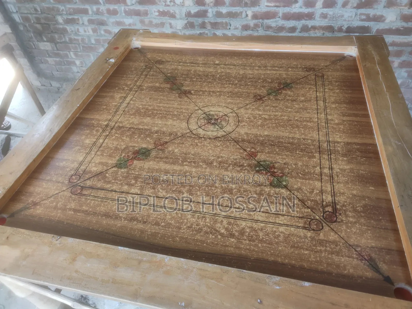 Carrom board for sale.