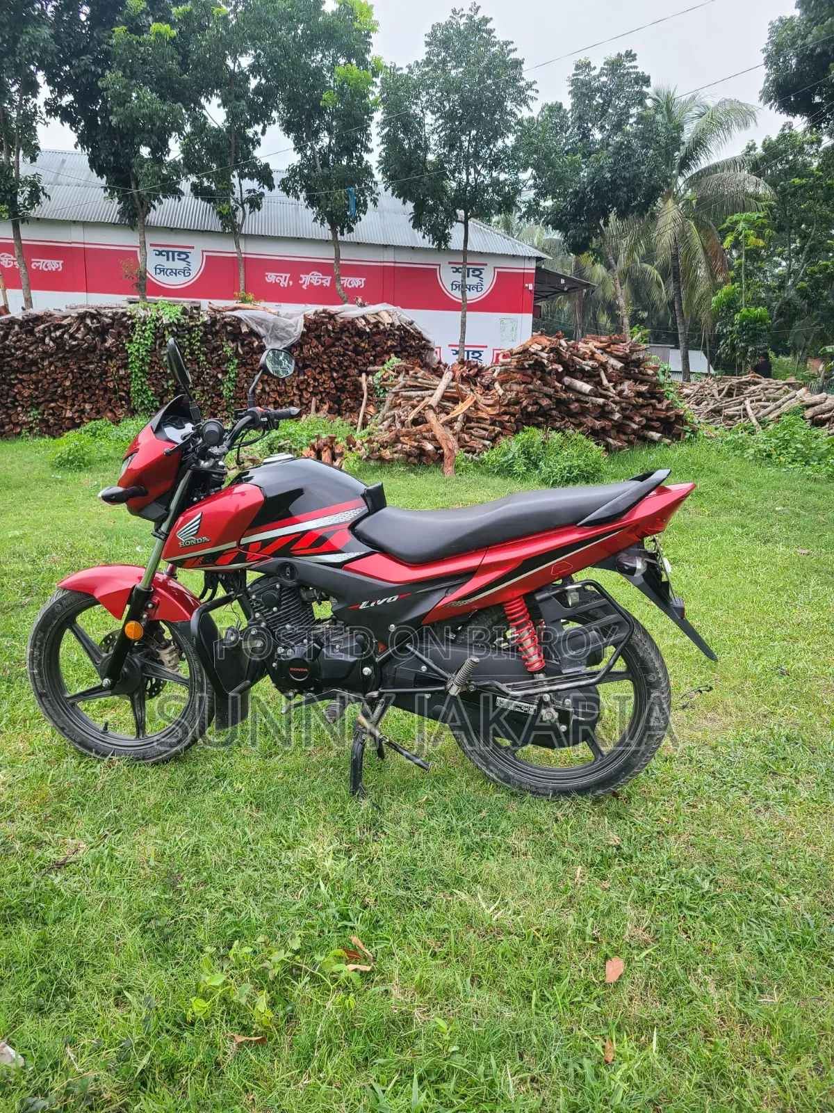 Honda 2024 Red