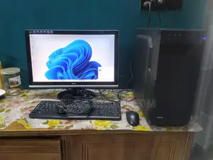 Gigabyte GA-H110MSTX-HD3-ZK 8GB Intel Core i3 SSD 256GB