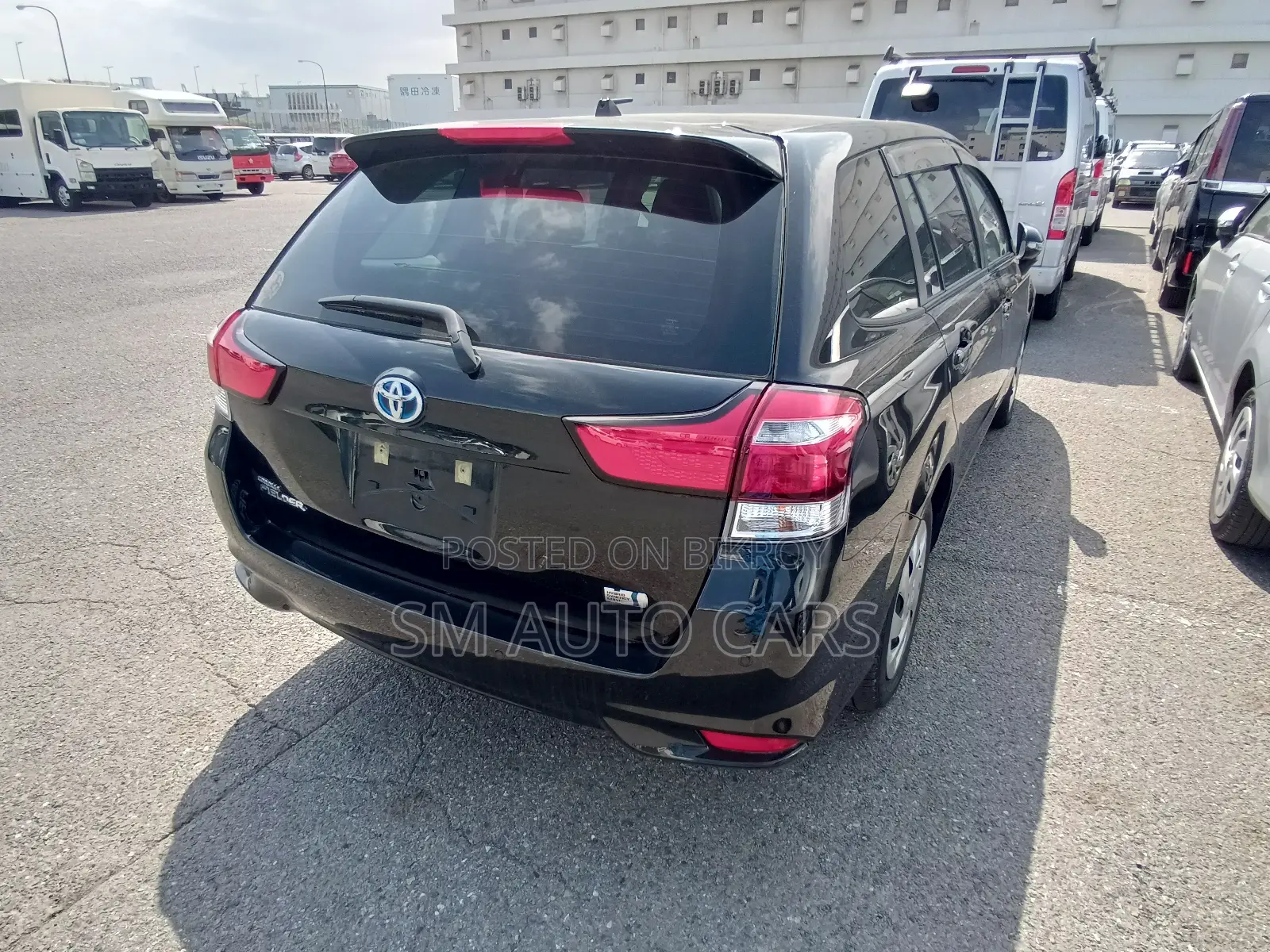 Toyota Corolla Fielder 1.5 Hybrid FWD 2021 Black