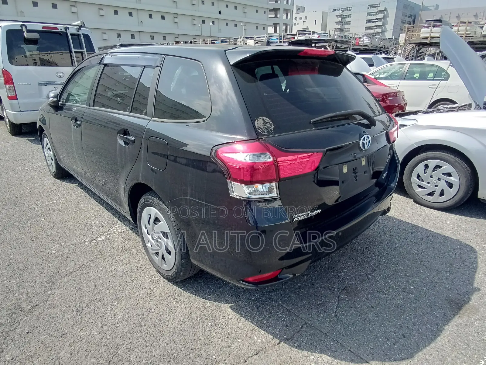 Toyota Corolla Fielder 1.5 Hybrid FWD 2021 Black