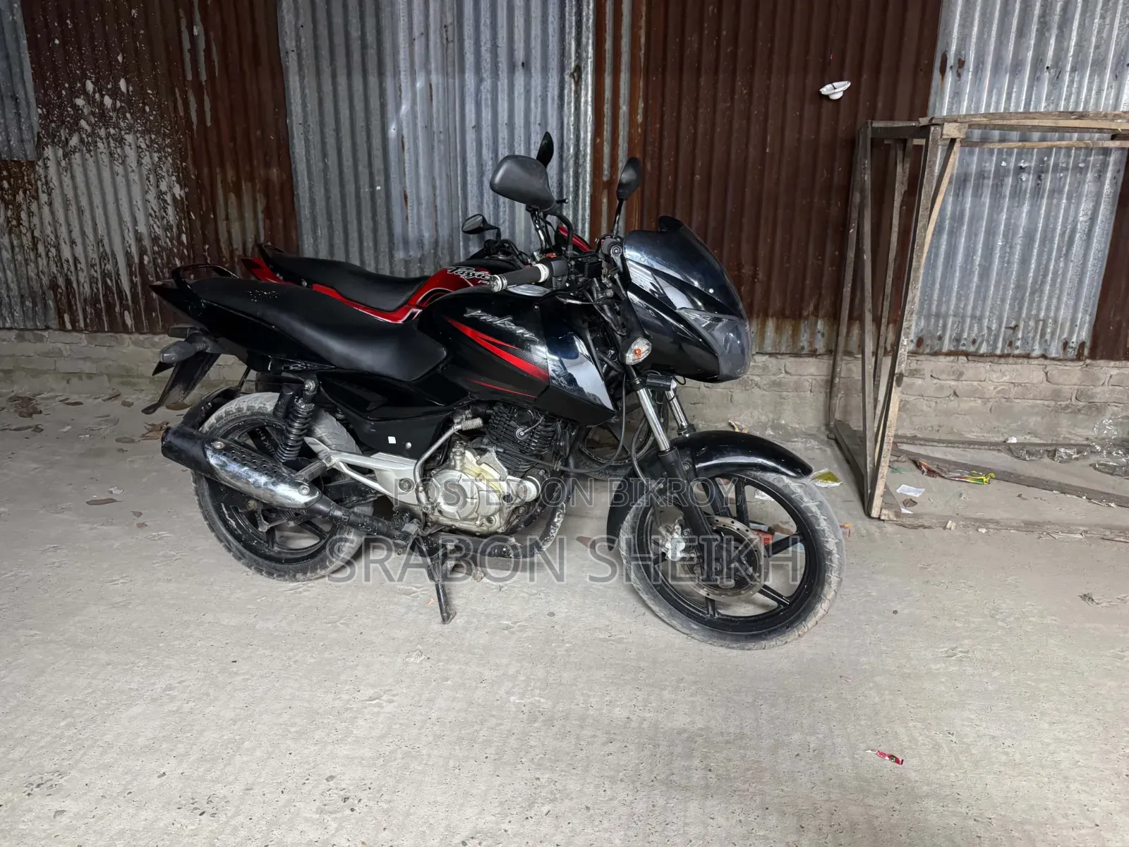 বাজাজ পালসার ১৫০ ২০১৩ কালো