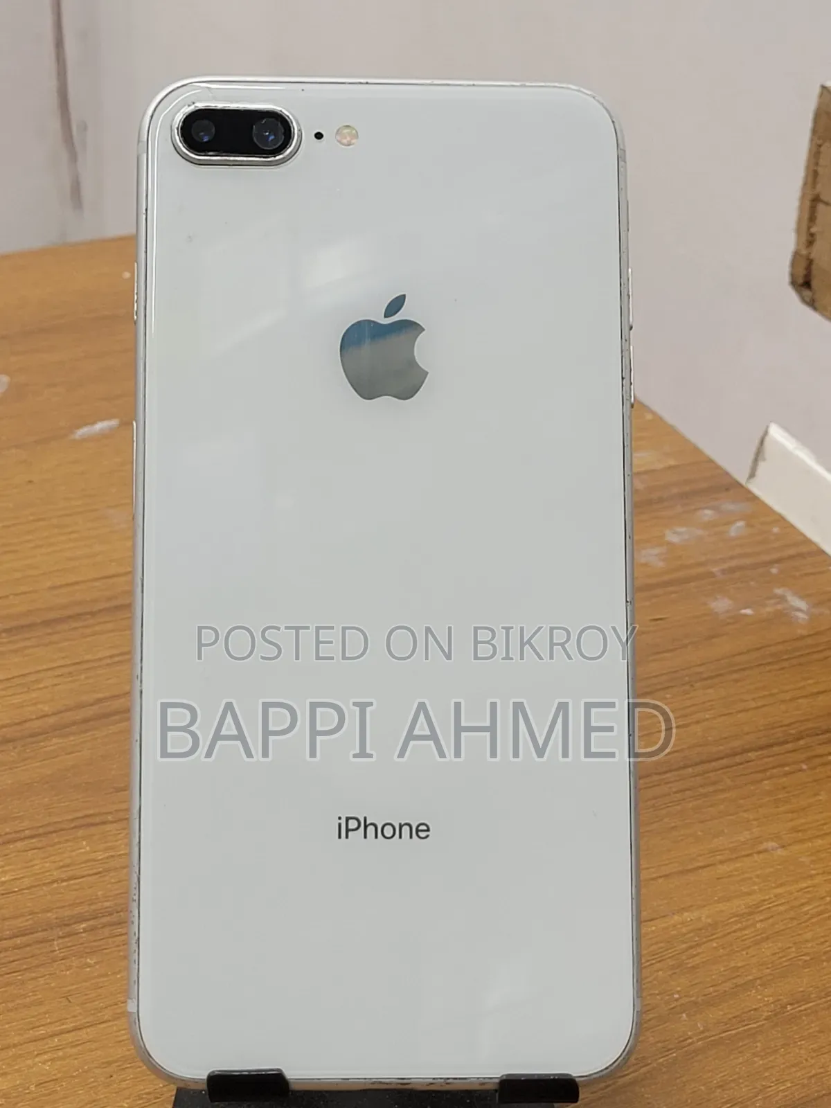 Apple iPhone 8 Plus 64 GB White