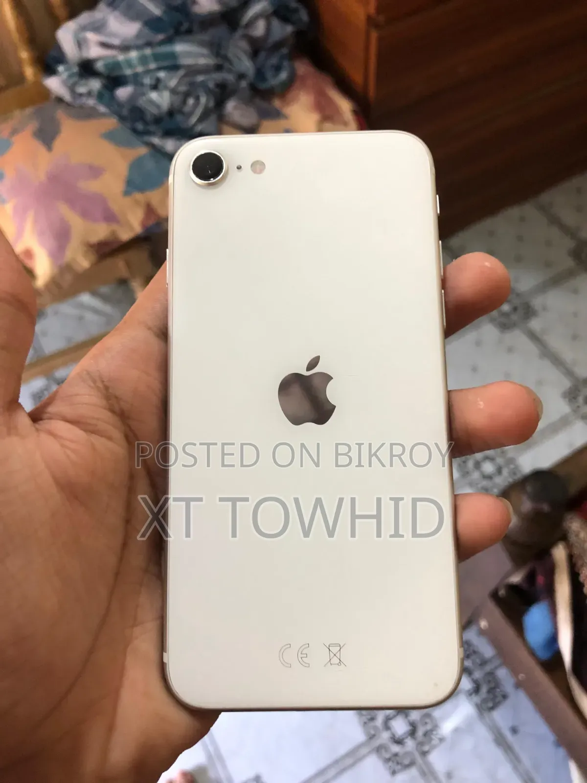 Apple iPhone SE (2020) 64 GB White