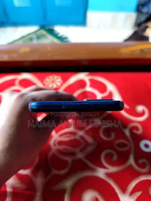 Vivo Y21 64 GB Blue
