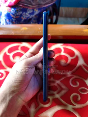Vivo Y21 64 GB Blue
