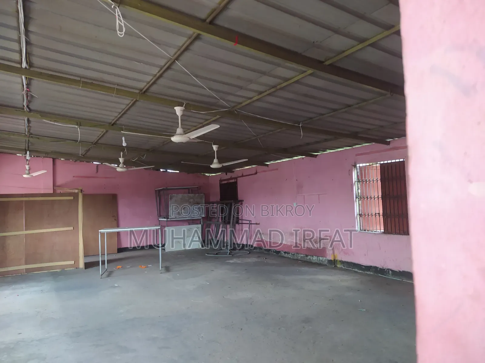 1,000 Square Foot Floor for Rent