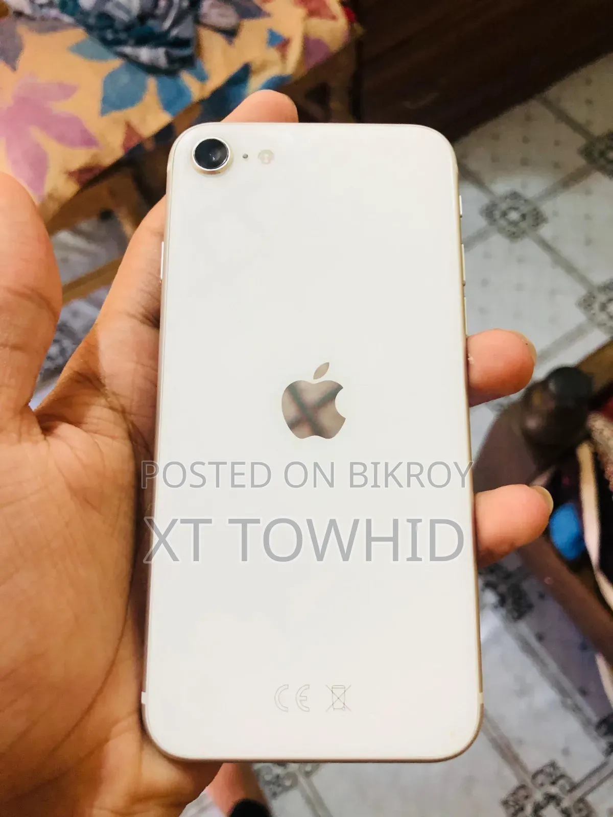 Apple iPhone SE (2020) 64 GB White