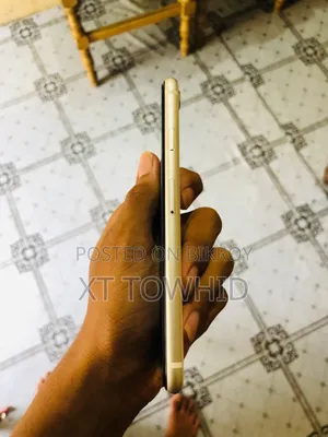 Apple iPhone SE (2020) 64 GB White