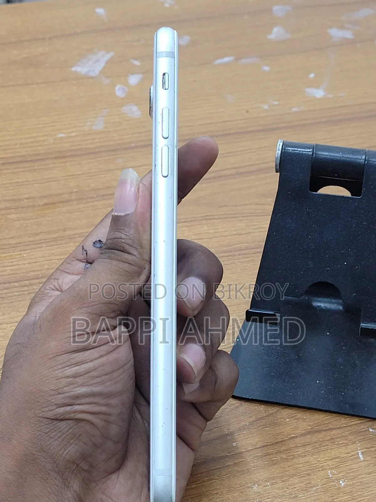 Apple iPhone 8 Plus 64 GB White