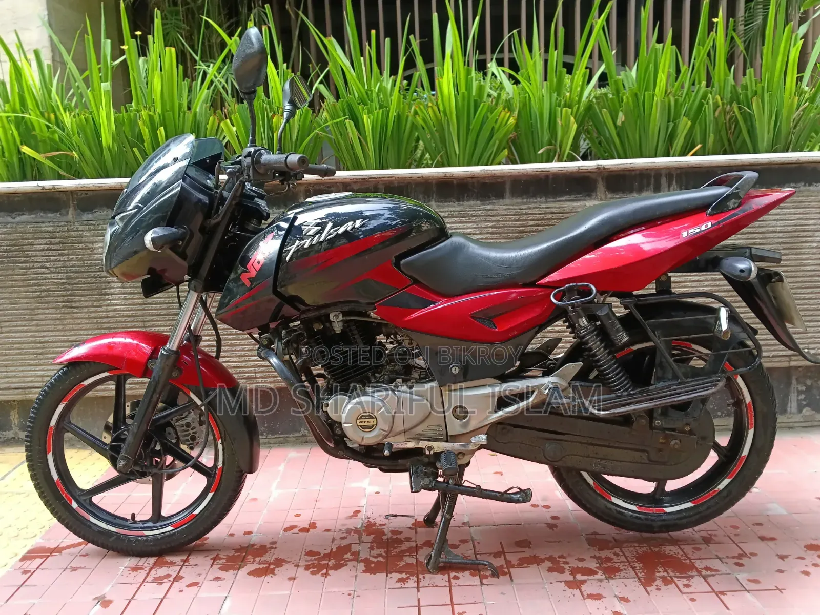 বাজাজ পালসার ১৫০ ২০১৫ রেড