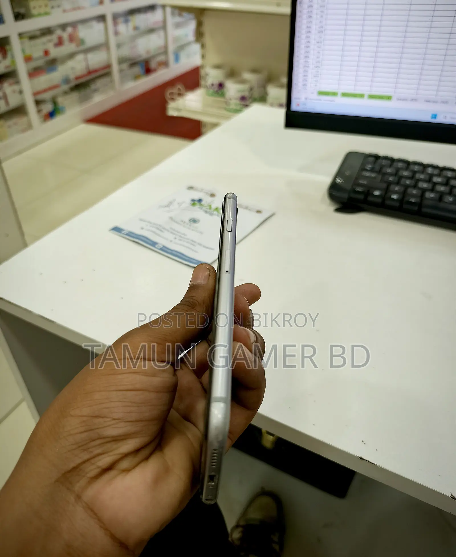 Apple iPhone 6s 32 GB Gray