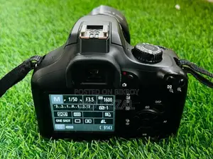 Canon 4000D With 18-55mm Lens