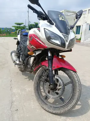 Yamaha FZ 2016 White