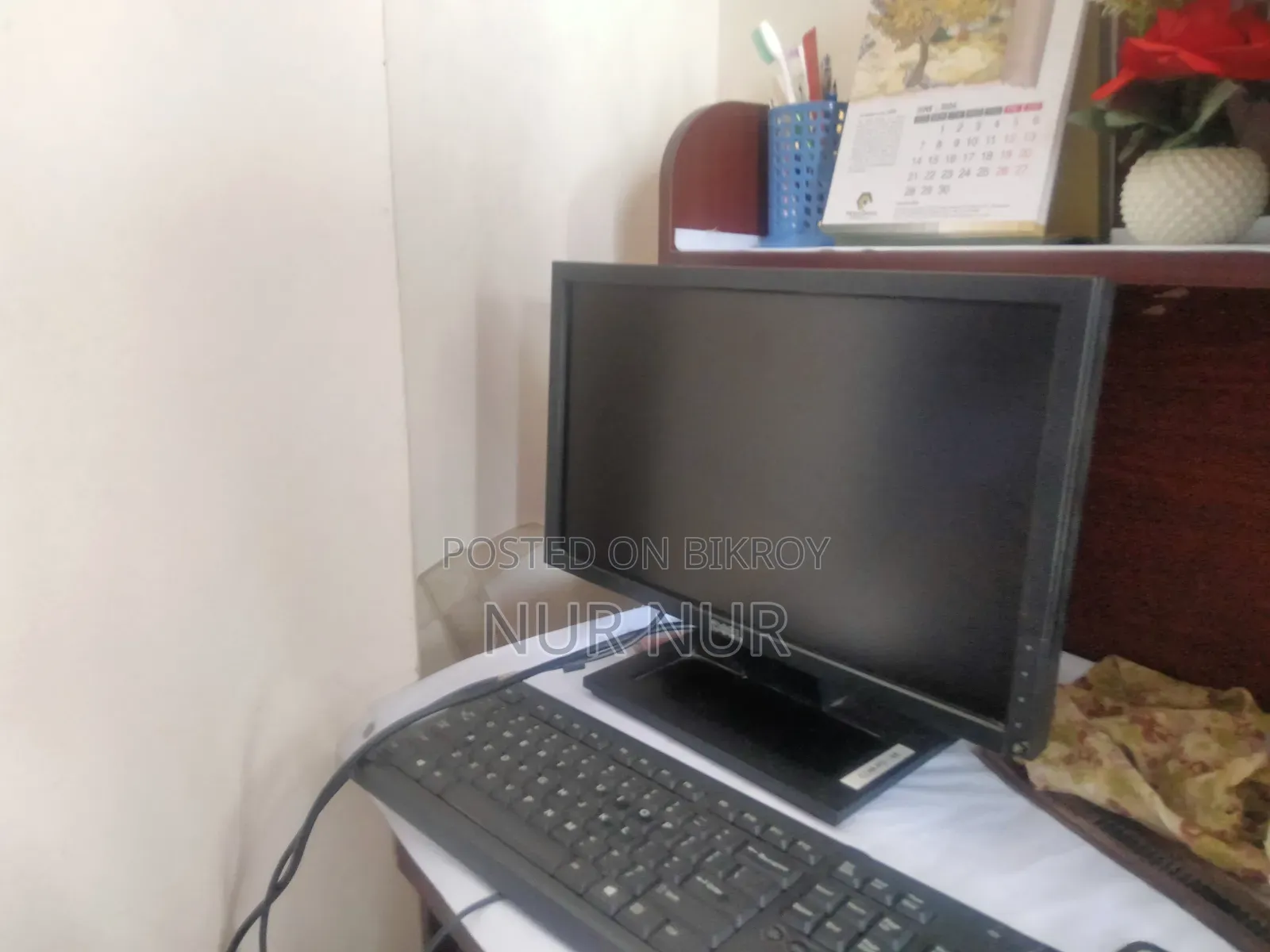 মনিটর বিক্রির পোস্ট