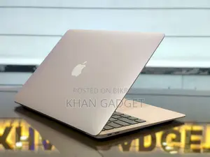 Laptop Apple MacBook Air 2020 M1 8GB Apple M1 SSD 512GB
