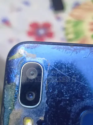Samsung Galaxy A20 32 GB Blue