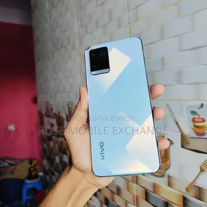 Vivo Y21 64 GB White