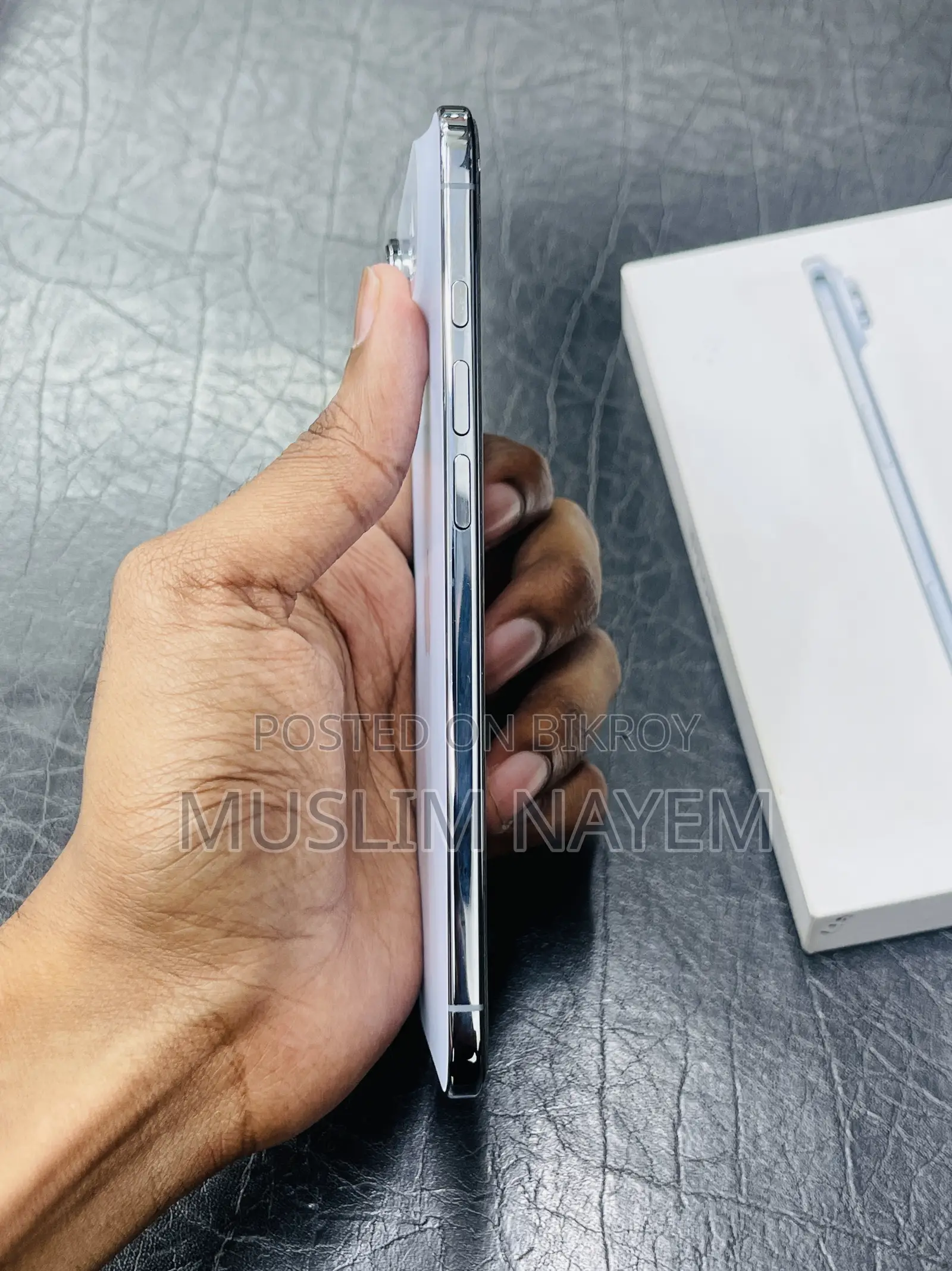 Apple iPhone 17e 256 GB White