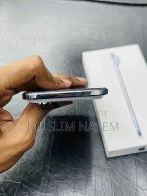 Apple iPhone 17e 256 GB White