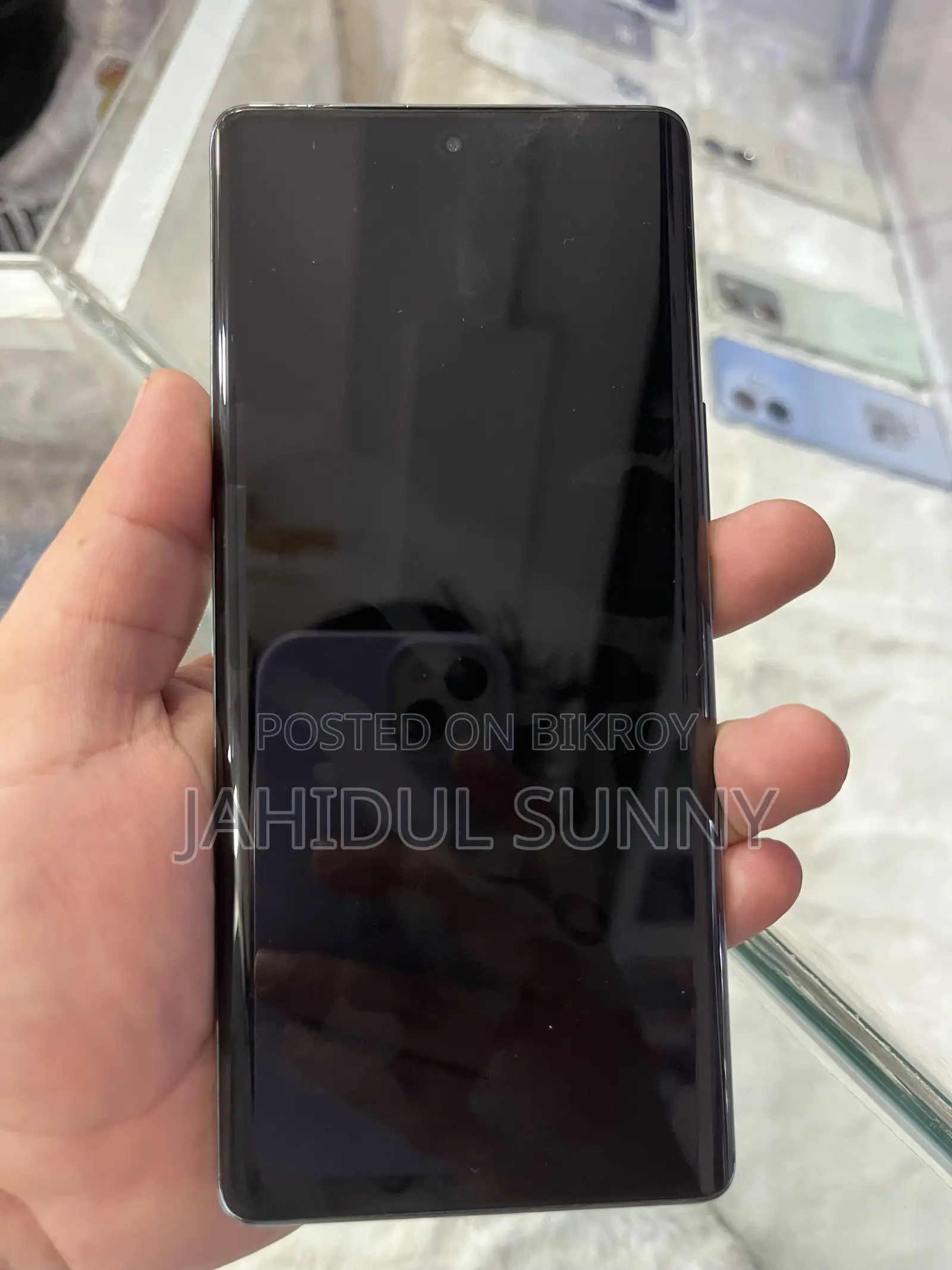 iQOO 128 GB