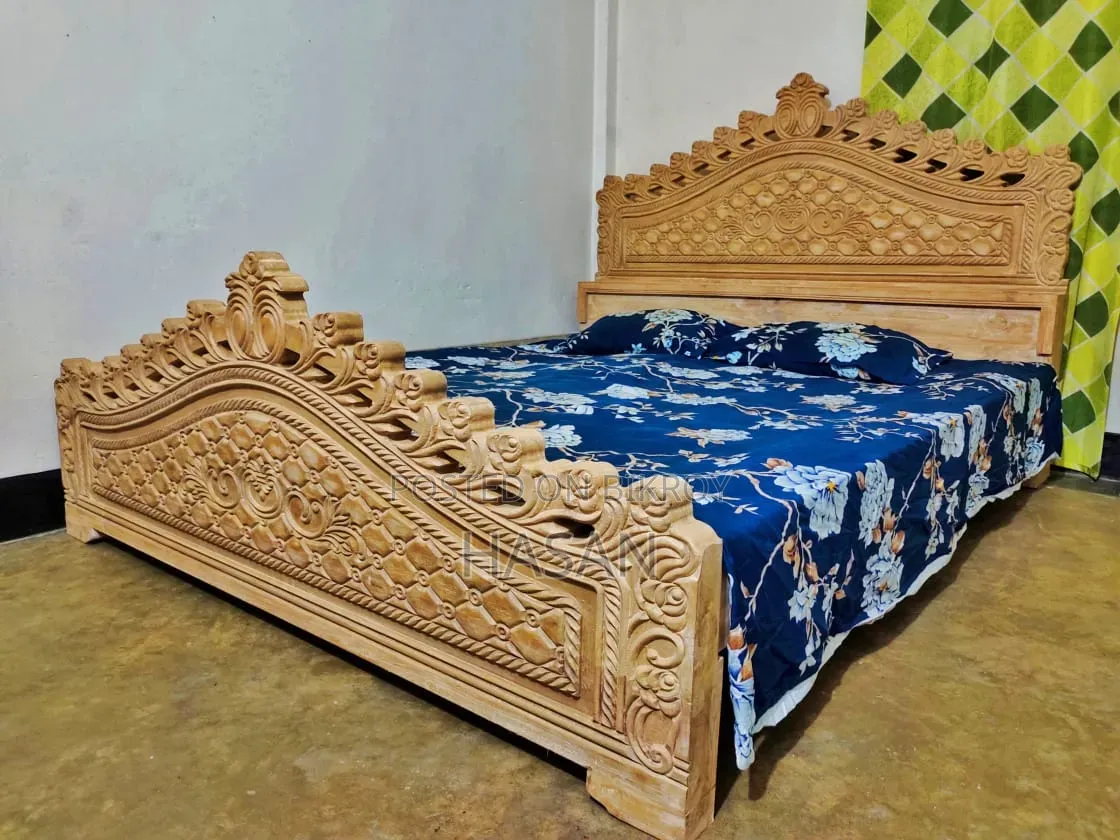 Bed for Sale 6/7 Feet