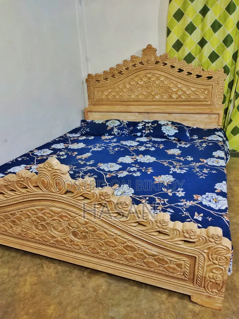 Bed for Sale 6/7 Feet