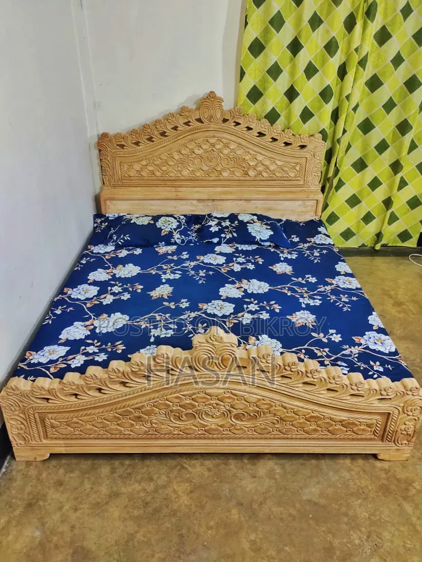 Bed for Sale 6/7 Feet