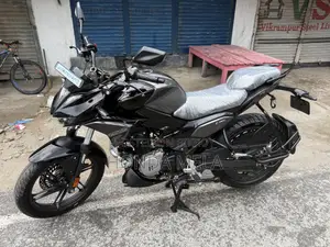Hero Xtreme 125R 2025 Black
