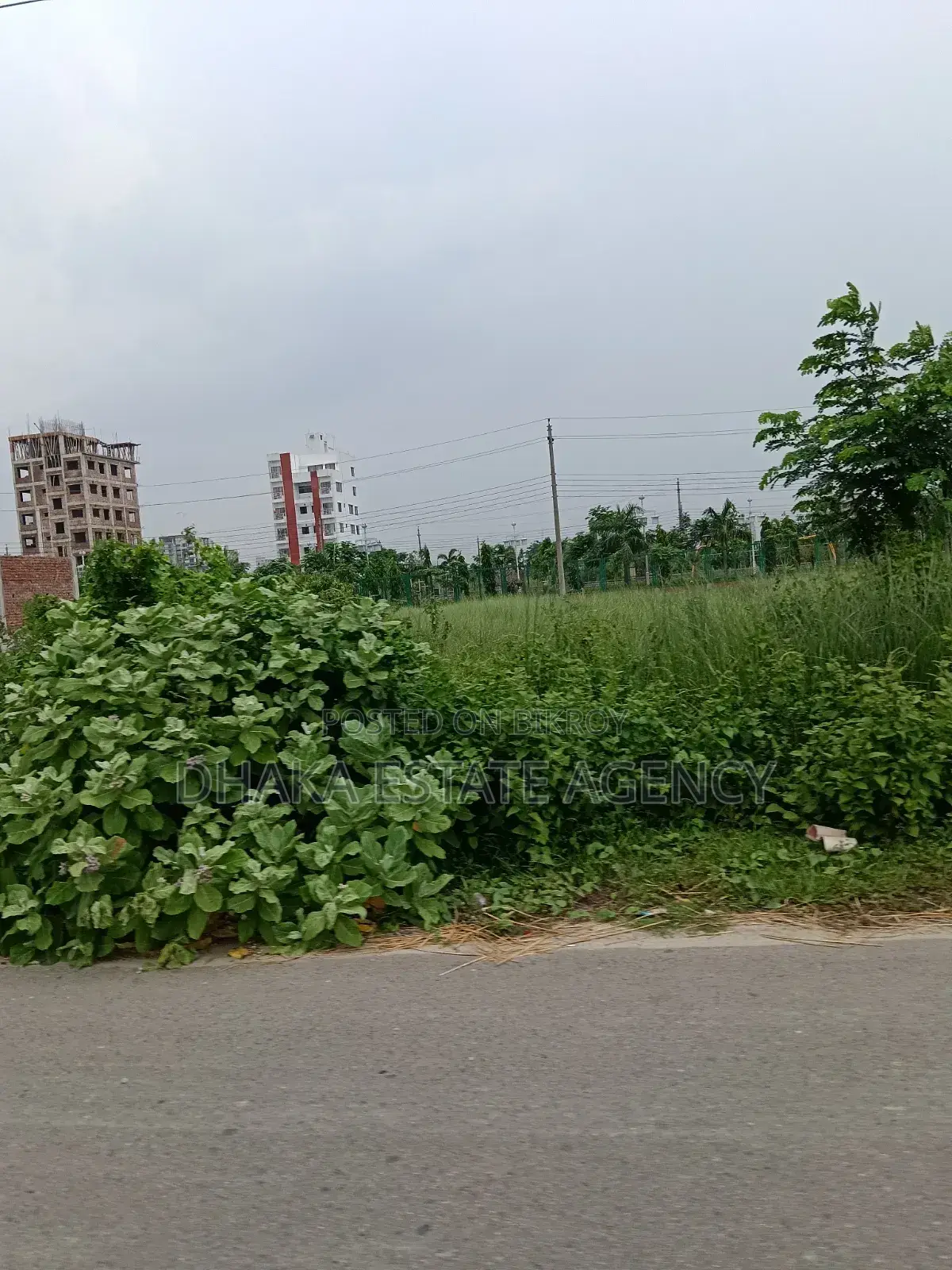 Block-n, South Facing 5 Katha Very Near Stadium