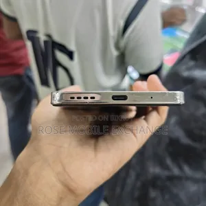 Infinix 256 GB