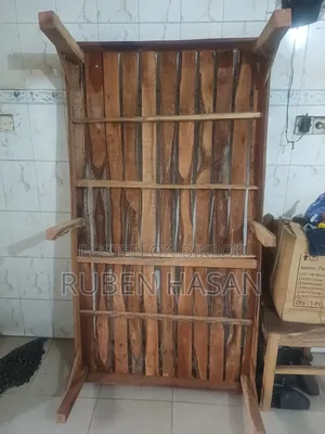 Bachelor Semi Double Bed