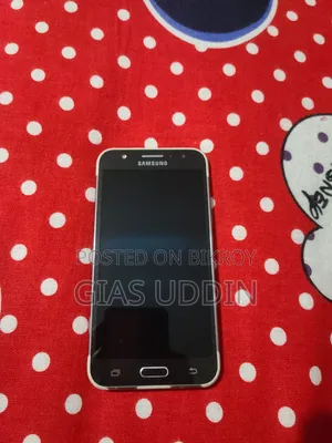 Samsung Galaxy J5 8 GB Black
