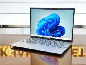 New Laptop HP 16GB AMD Ryzen 5 SSD 512GB