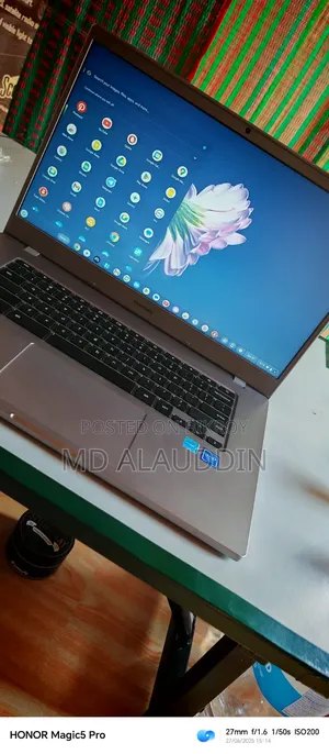 নতুন ল্যাপটপ Samsung Chromebook Pro 4GB Intel Celeron eMMC 32GB