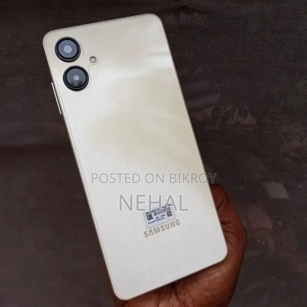 Samsung Galaxy A06 64 GB Gold