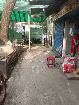 ফার্মেসি ভাড়া হবে