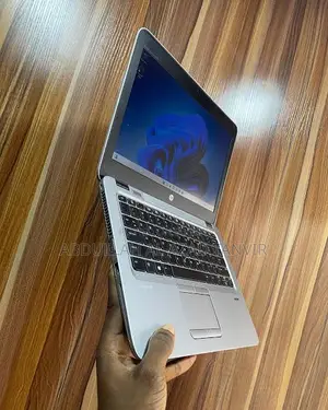 ল্যাপটপ HP EliteBook 725 G4 8GB AMD SSD 256GB
