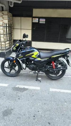 Honda 2023 Black